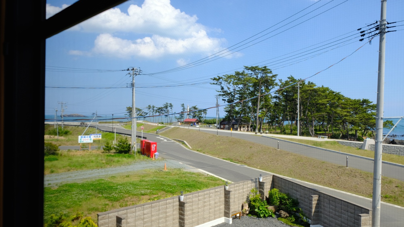 *部屋からの眺め（一例）／岩井崎が目の前！