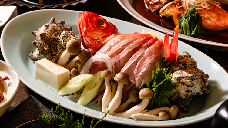 【金目鯛しゃぶしゃぶ】鮮度抜群の身と出汁の相性がたまらない！プレミアムコースのみお楽しみいただけます