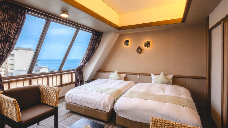 【海眺望-ハイフロアセミダブルツイン／禁煙】高層階ならではの海景とともに落ち着いた休息を。