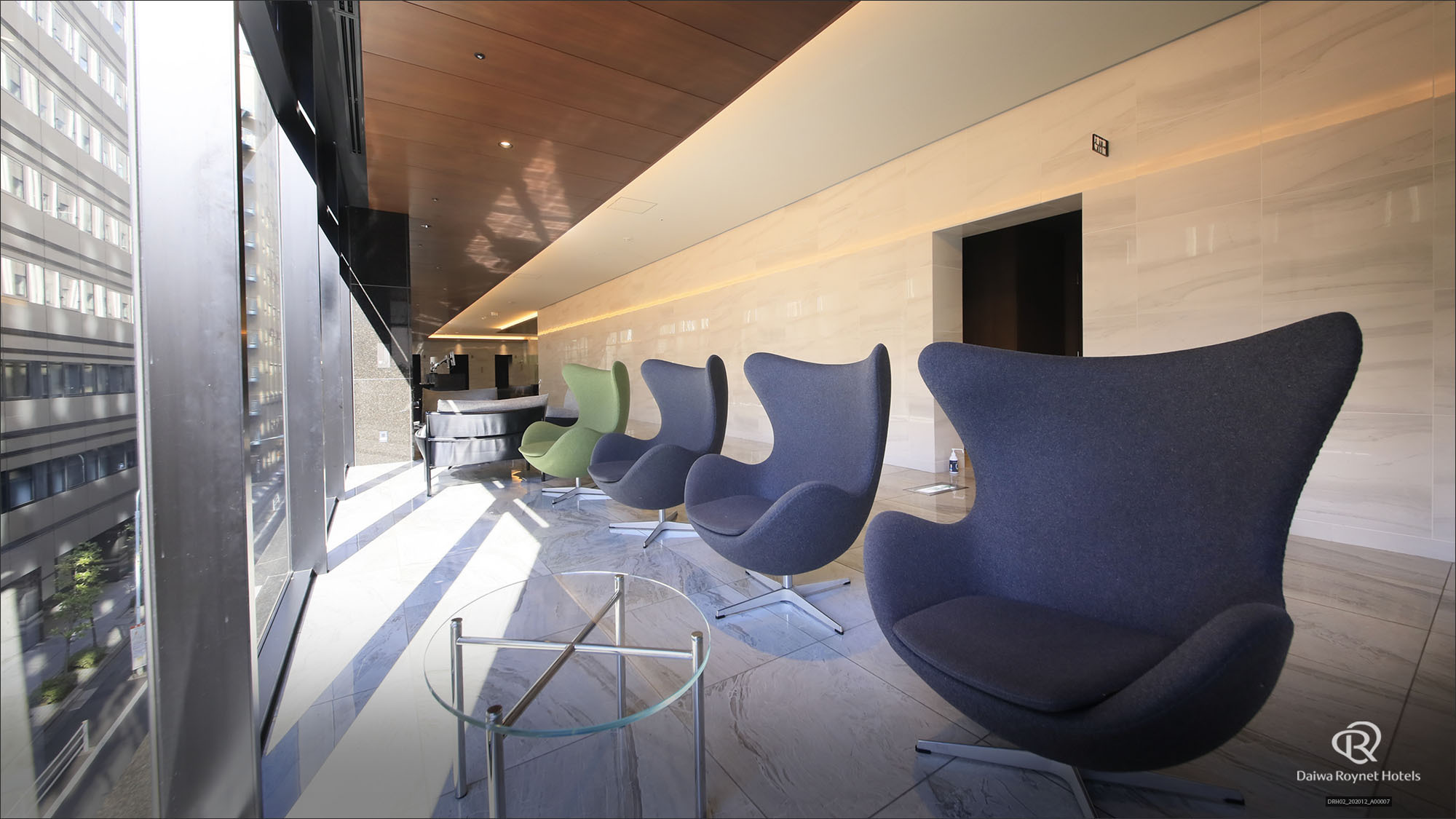 ホテル3F ロビー&フロント