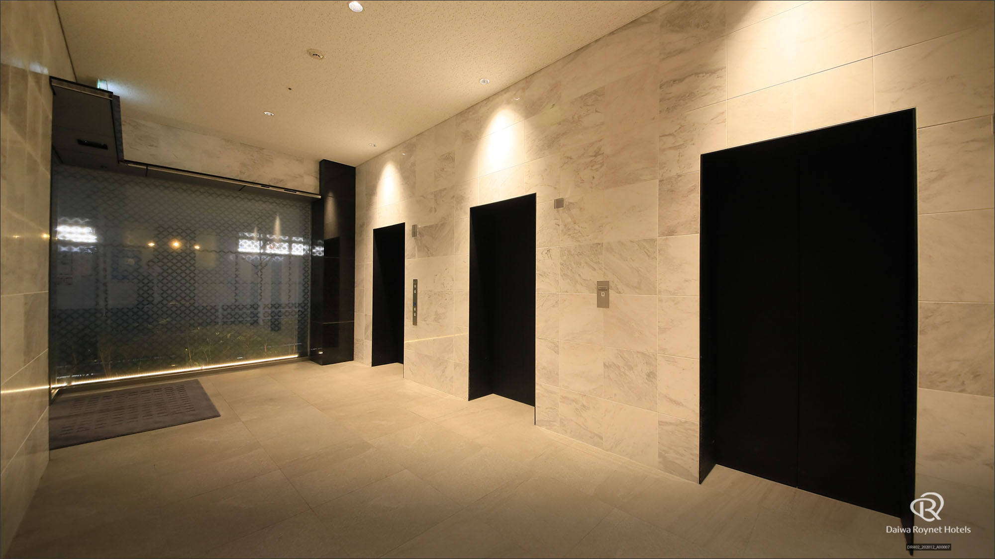 エントランス(エレベーターホール)