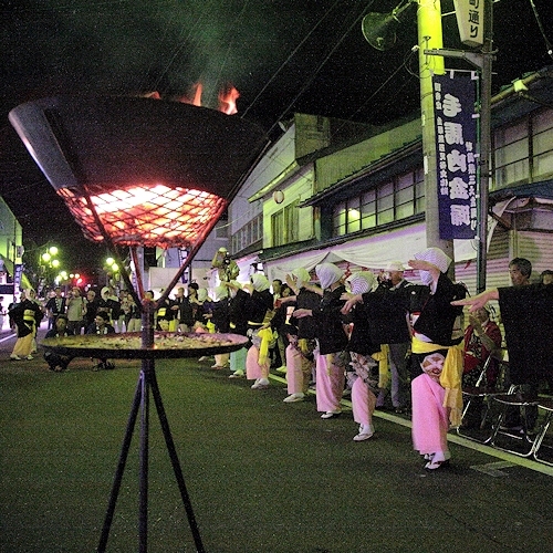 毛場内の盆踊り