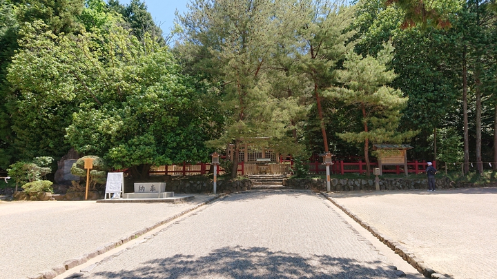 檜原神社まで徒歩30分