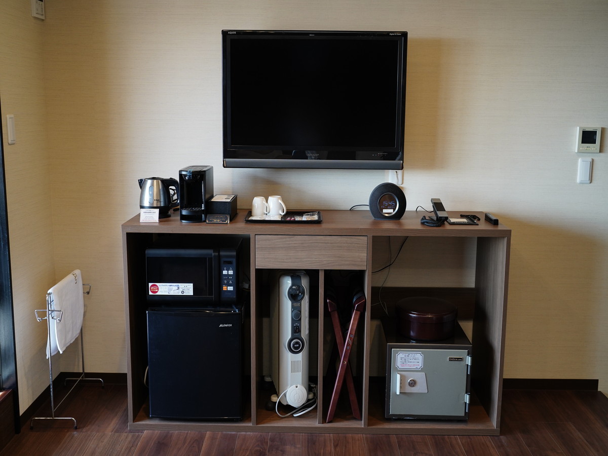 和モダンスーペリア和洋室