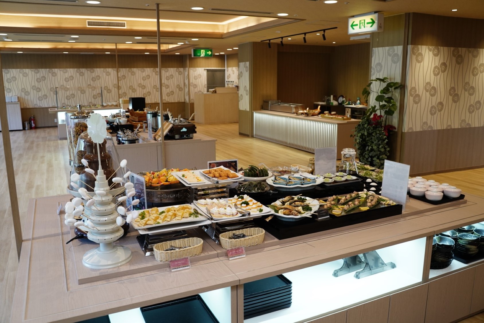 【レストラン】2025年7月リニューアルオープン！ビュッフェコーナー大幅拡大！