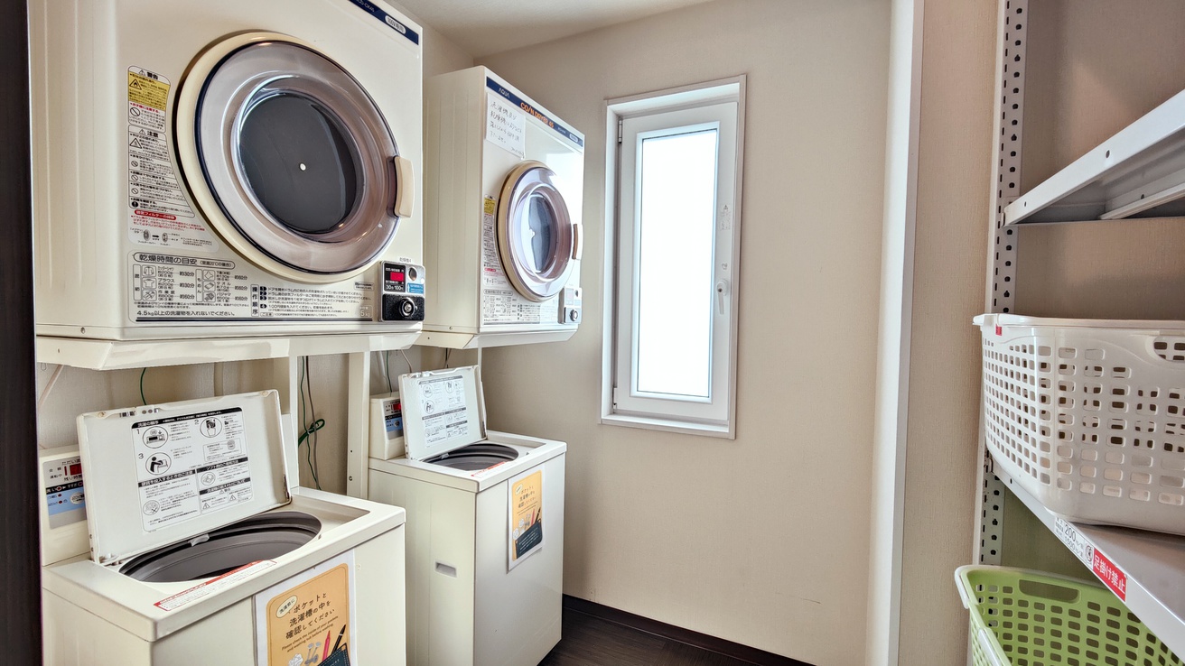 【2F】女性大浴場洗濯機・乾燥機