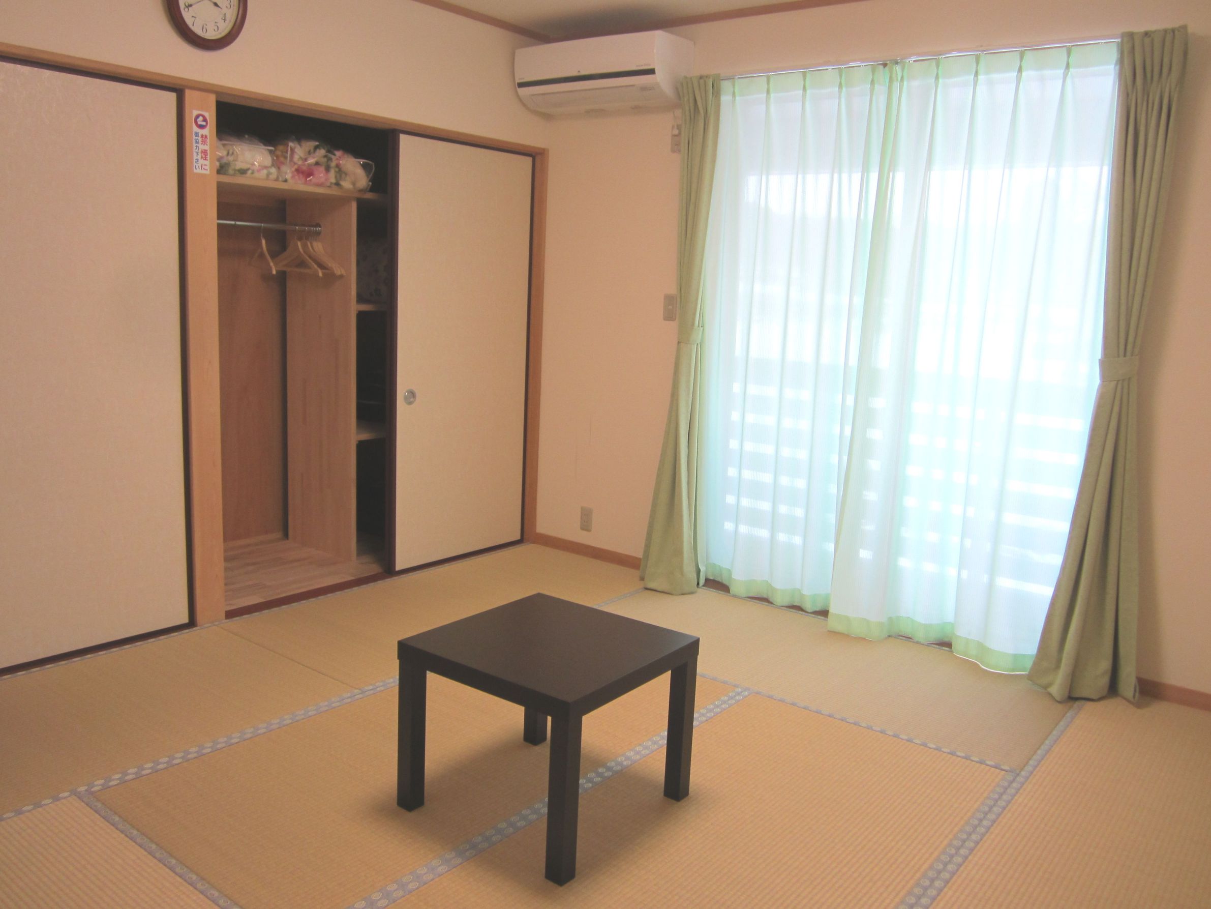 Guest House Amigo Ideally located in the Toyooka area, Guest House Amigo promises a relaxing and wonderful visit. The property features a wide range of facilities to make your stay a pleasant experience. All the necess