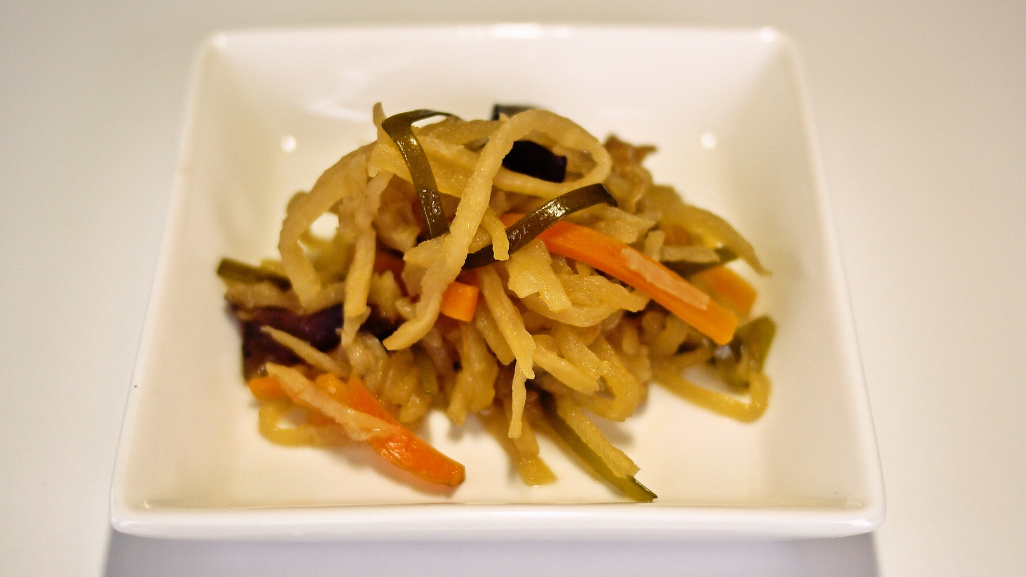 *【朝食一例】お客様の健康を考えたお惣菜など、1品1品手作りの朝食が揃います。