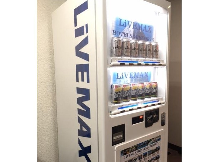 【お酒自販機】１Fにて設置しております