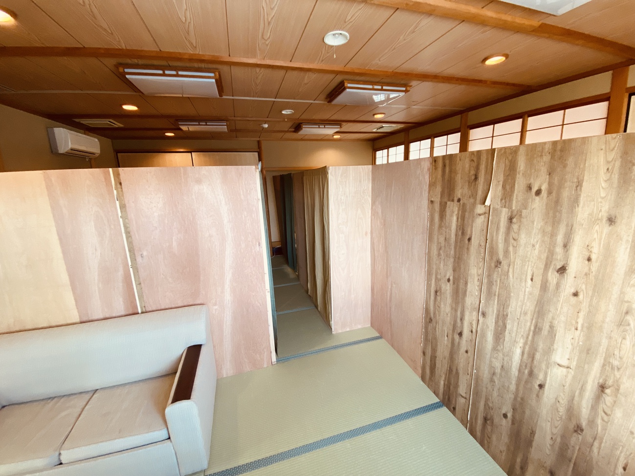 ドミトリータイプ木箱