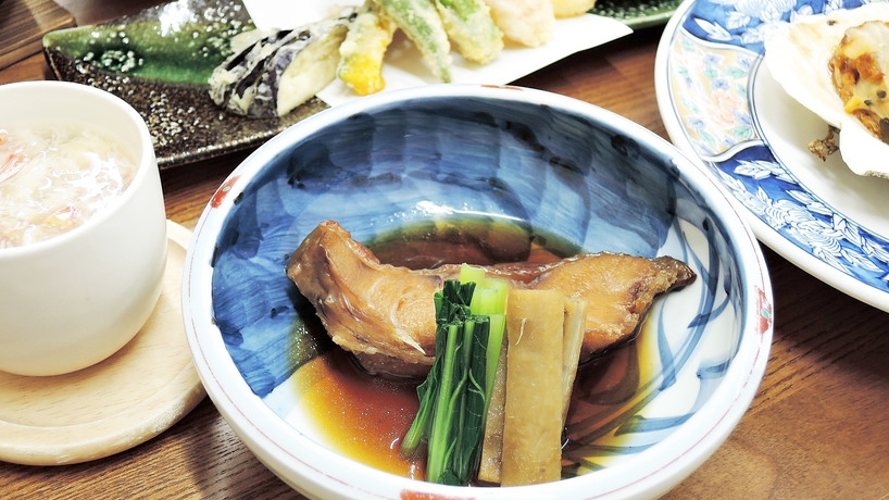 *夕食一例*ご当地グルメ『メヌケの煮魚』はふっくらとしてて御飯が進みます