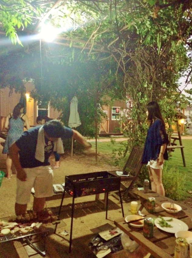 外でBBQ