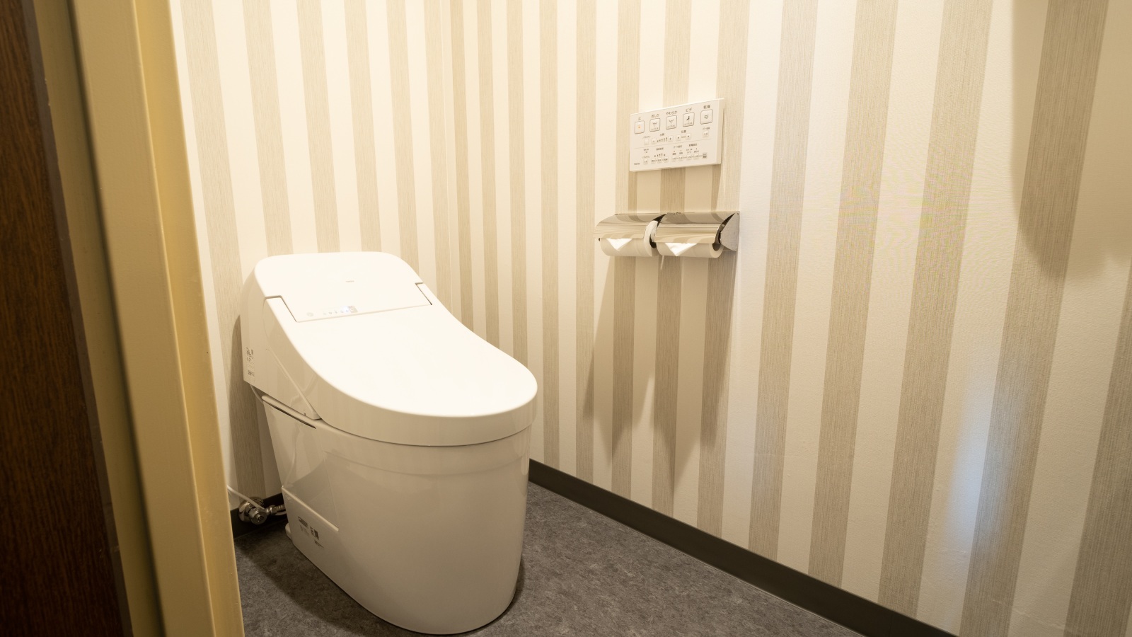 ジュニアスイートルーム海側44㎡