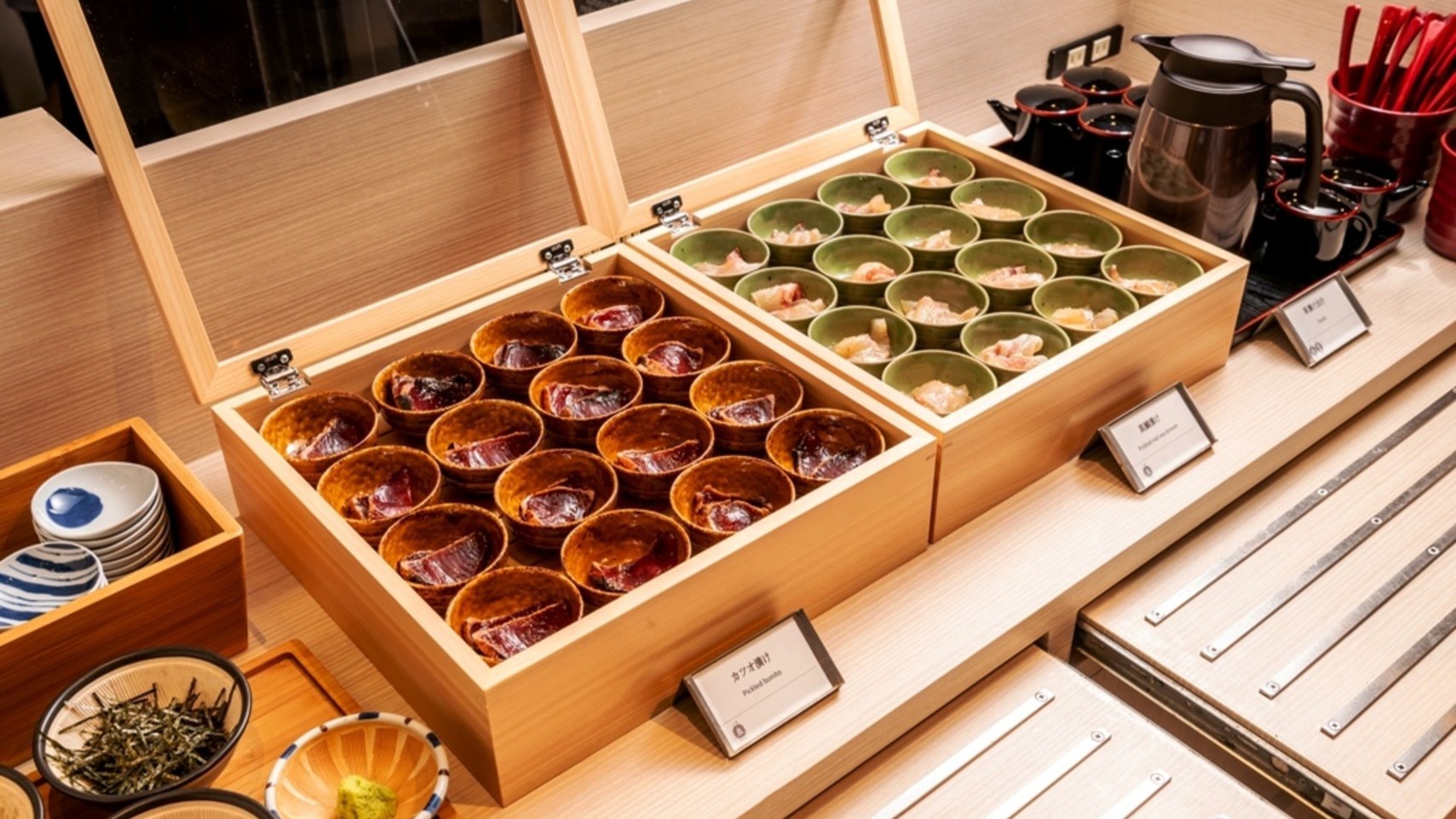 ビュッフェカツオ・真鯛のお茶漬け