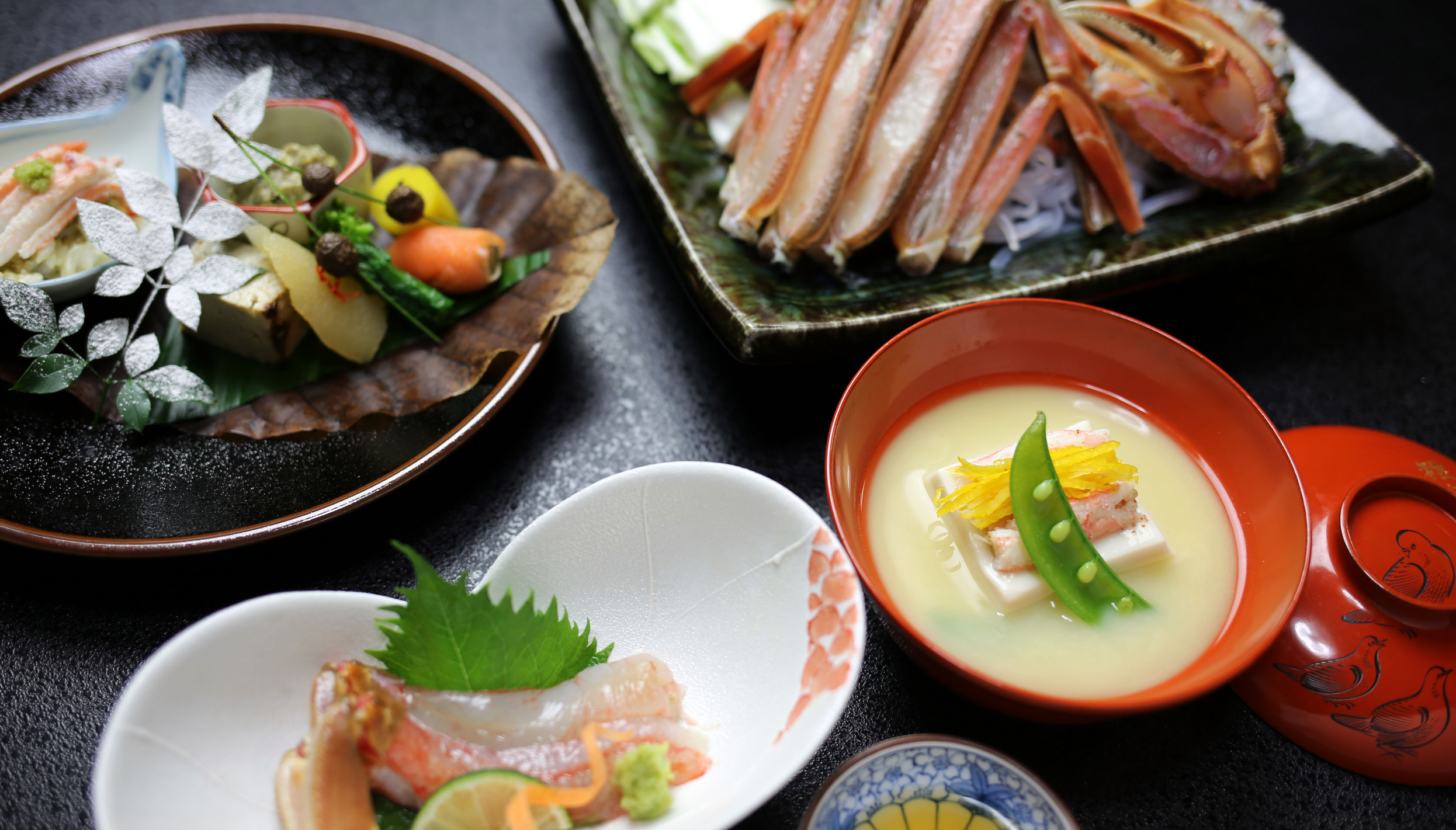 かに会席プランの夕食（一例）
