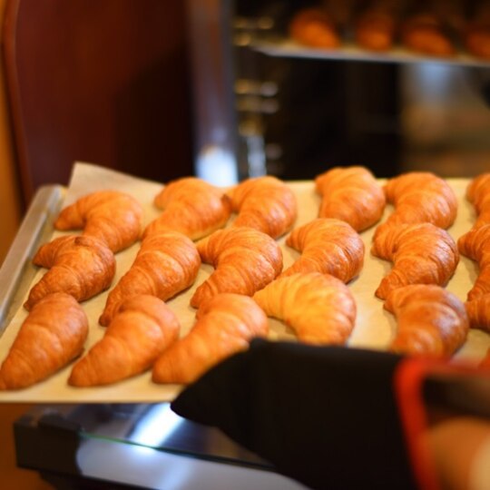 【レストラン】焼きたてクロワッサン始めました！！