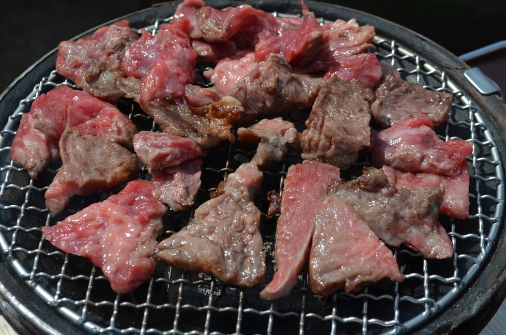 焼肉始めました！