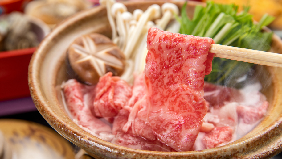 【ご夕食一例】上質な肉の旨味を味わうすき焼き
