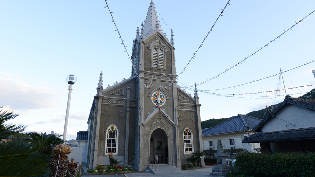 *【周辺】崎津教会堂。「海の天主堂」とも呼ばれ、「国の重要文化的景観」にも選ばれています。