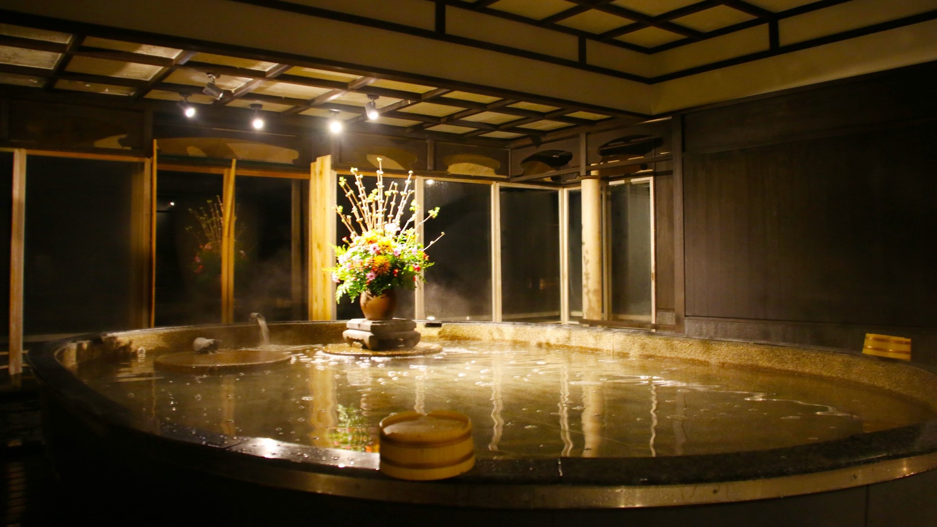 満月の湯