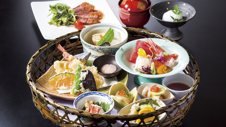 ＜簾＞ご夕食 彩り遊膳 竹籠盛り イメージ