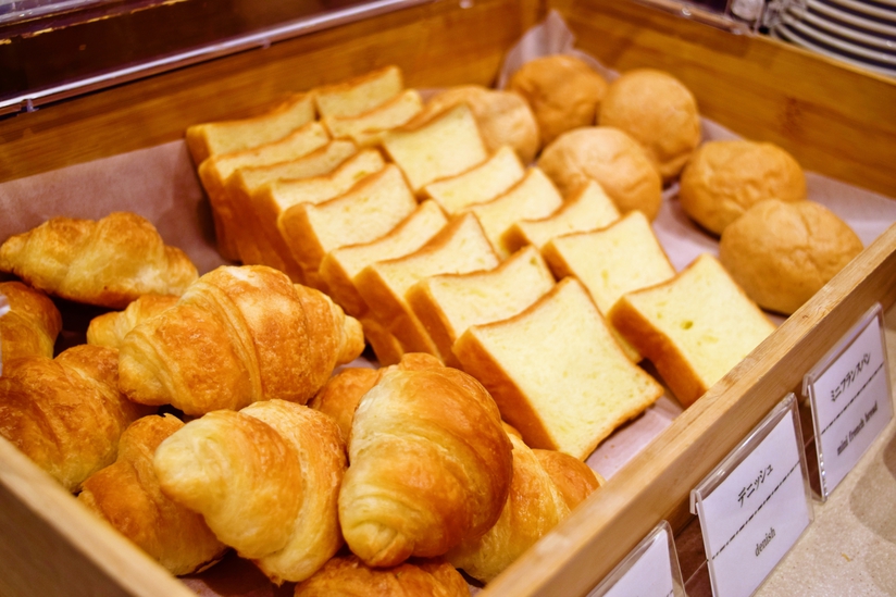 パンコーナー（※イメージ）朝は洋食派という方に、パンも取り揃えております。