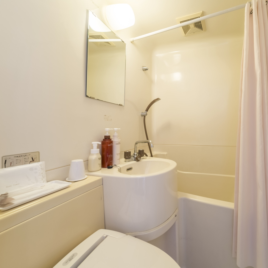 お部屋/エコノミー和室｜ウォシュレット付トイレ&バスルーム