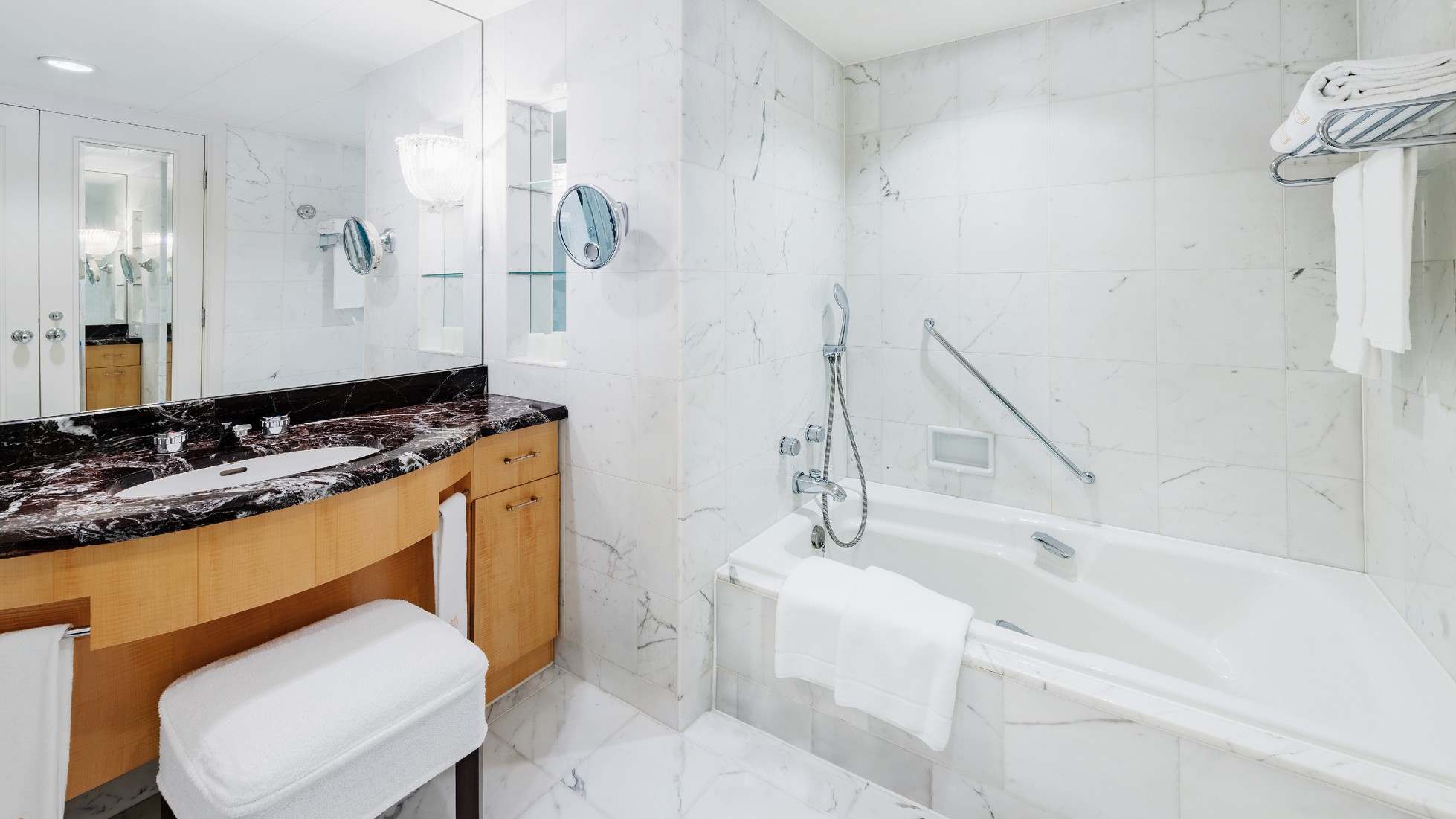 スーペリアツイン（バスルーム）