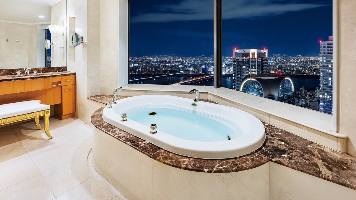 【クラブフロア】最上階34階クラブインターナショナルスイート（バスルーム）