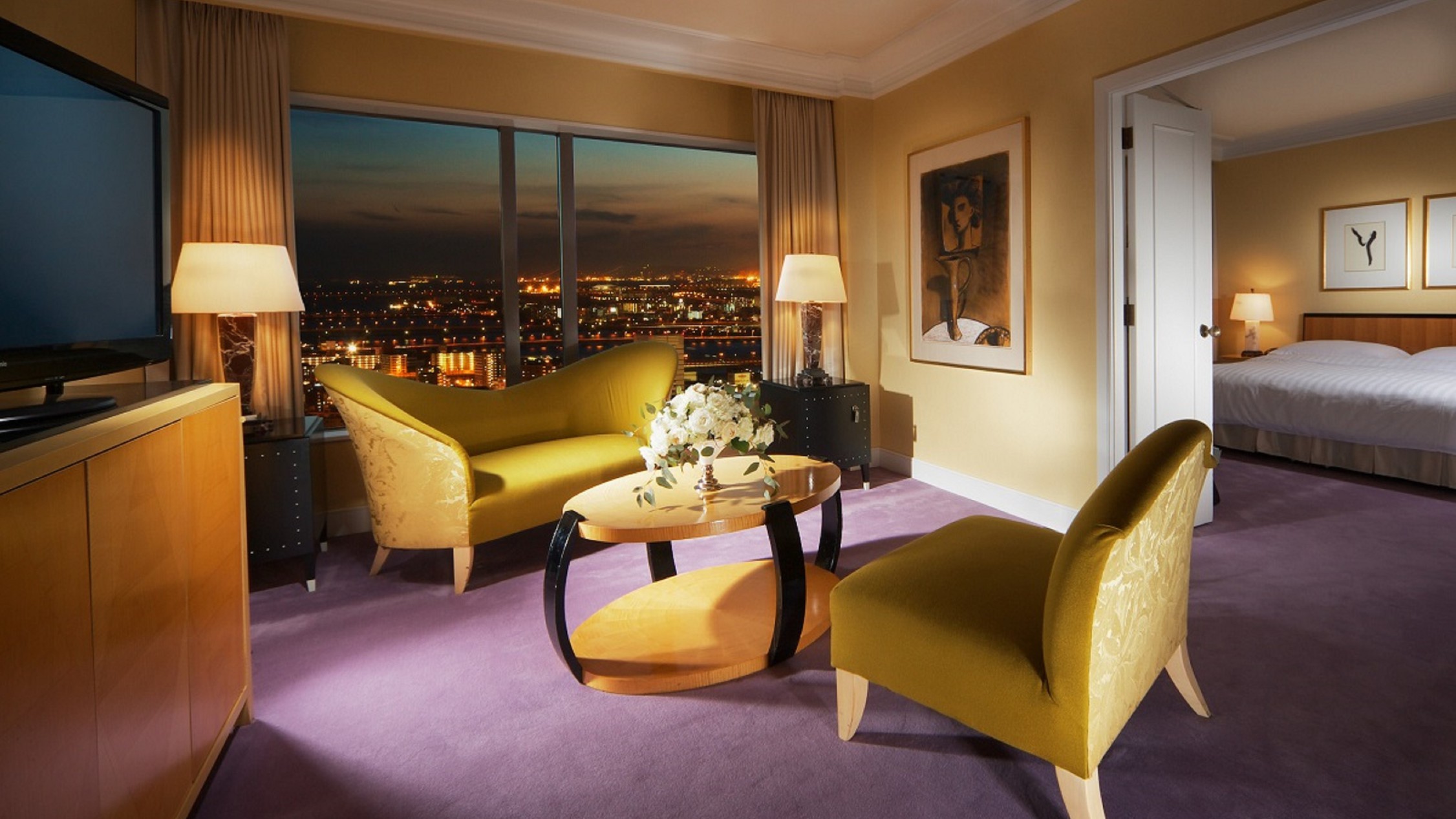 【クラブフロア】最上階34階クラブシニアスイート（リビング）