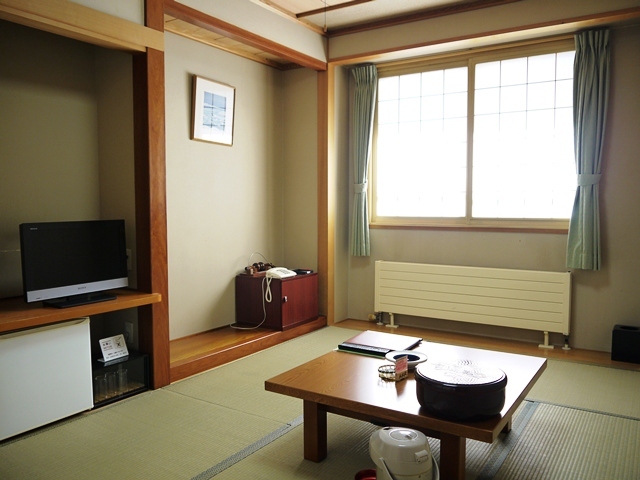 Kawayu Onsen KKR Kawayu Kawayu Onsen KKR Kawayu is a popular choice amongst travelers in Teshikaga, whether exploring or just passing through. The property has everything you need for a comfortable stay. Take advantage of th