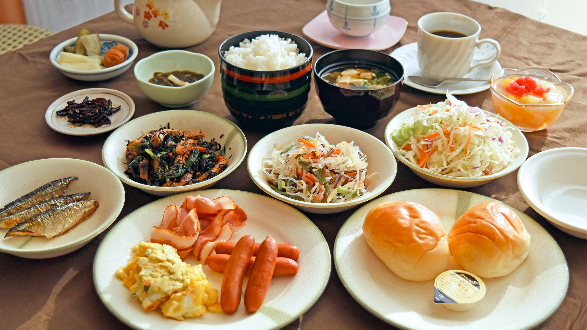 【朝食バイキング】和洋食を豊富に取り揃えております♪
