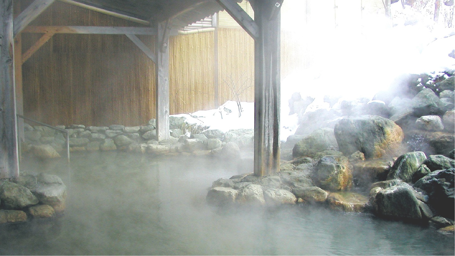 『鬼押温泉』露天風呂 雪景色