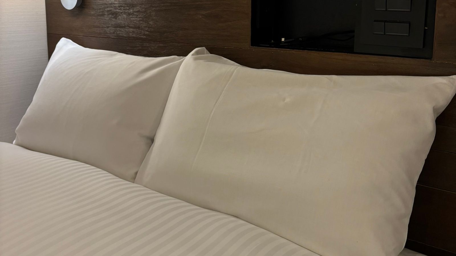 客室枕