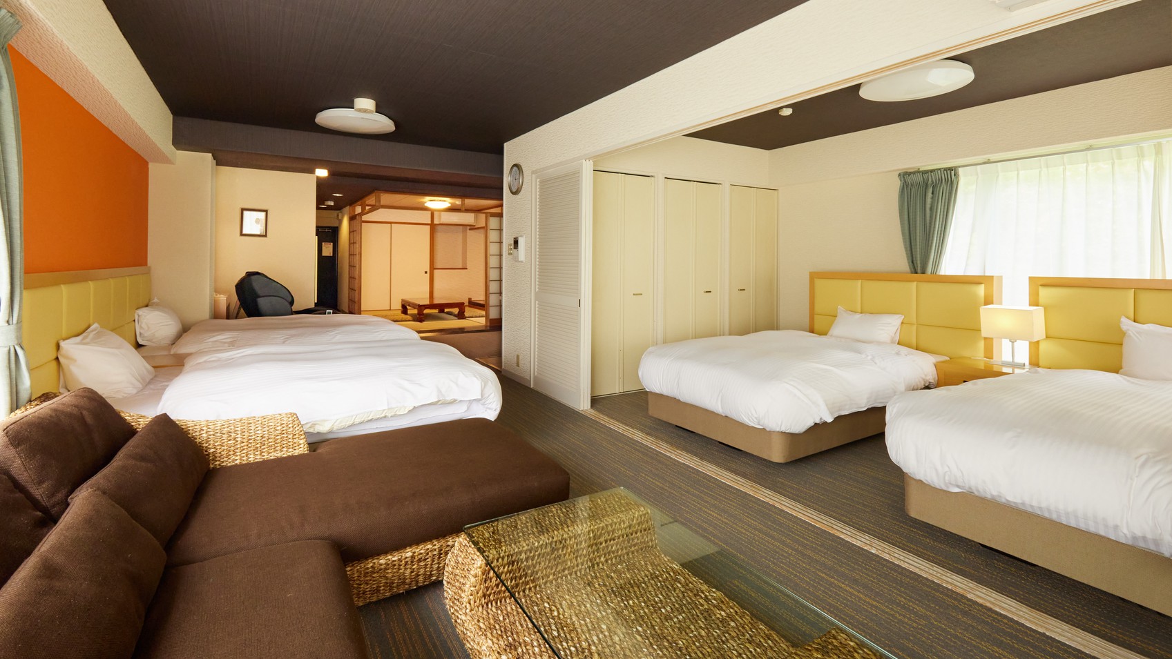 【85㎡部屋】ベッド4台でみんなでぐっすりZzz...（85㎡は間取り2種類ございます※指定不可）