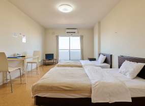 room-003