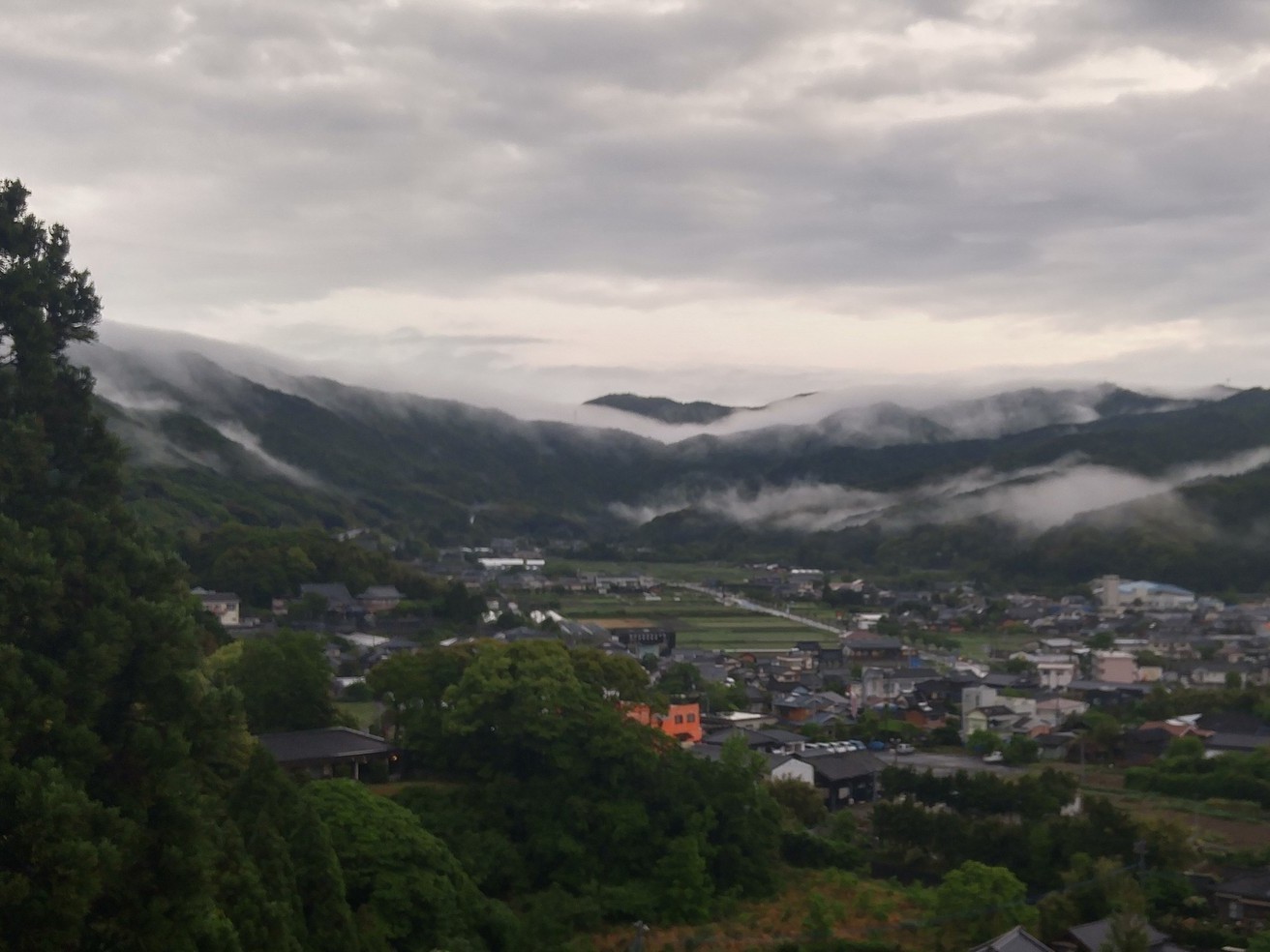 烏帽子から見える『逆さ霧』