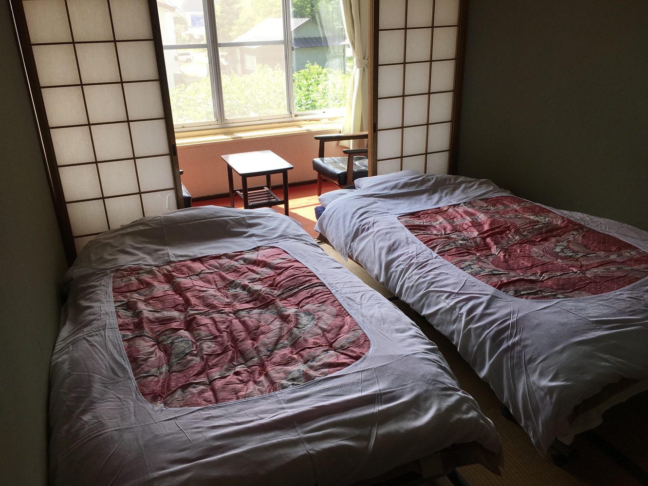 代表的なツインルーム２０１号エアコン付