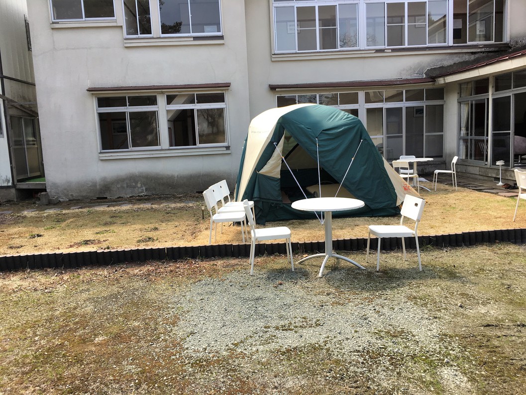 庭でテントもご用意してます