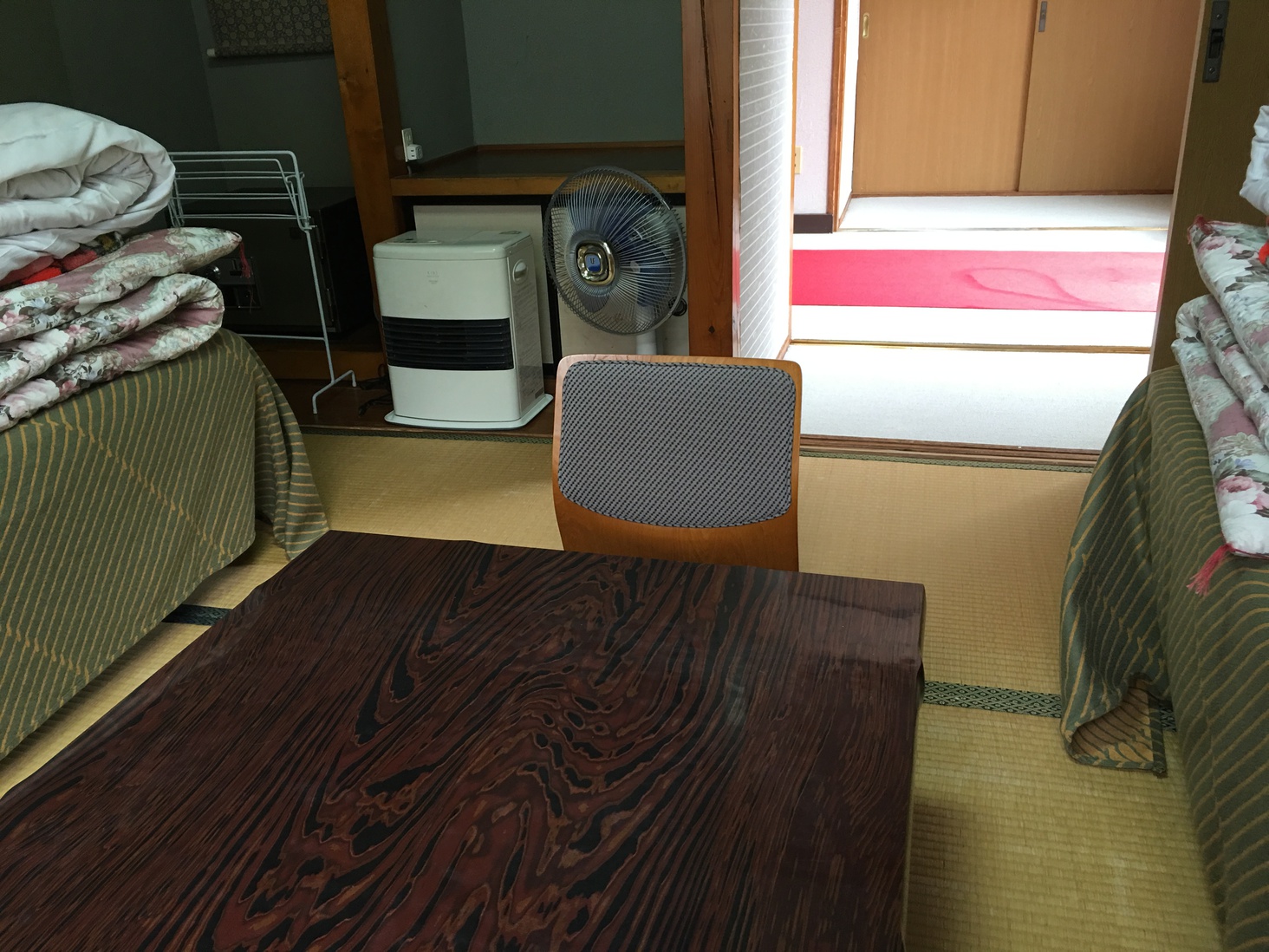 エアコン付ツインルーム