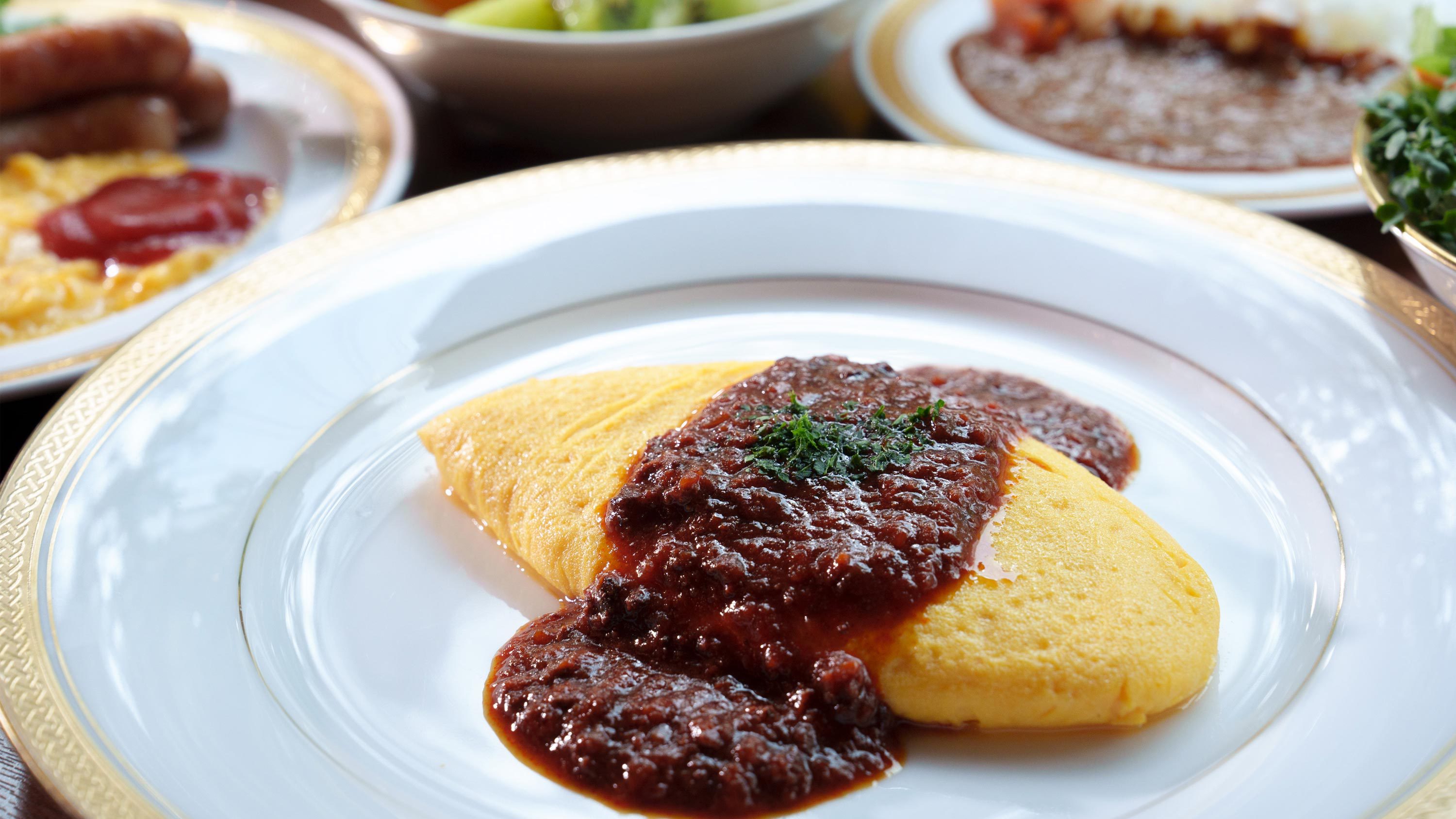 BREAK FAST / ソースが選べる！とろとろオムレツ♪シェフがその場でお作りします（イメージ）