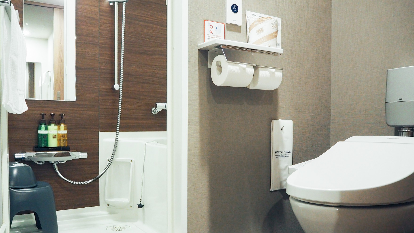 バス・トイレスペース（ダブルルーム）