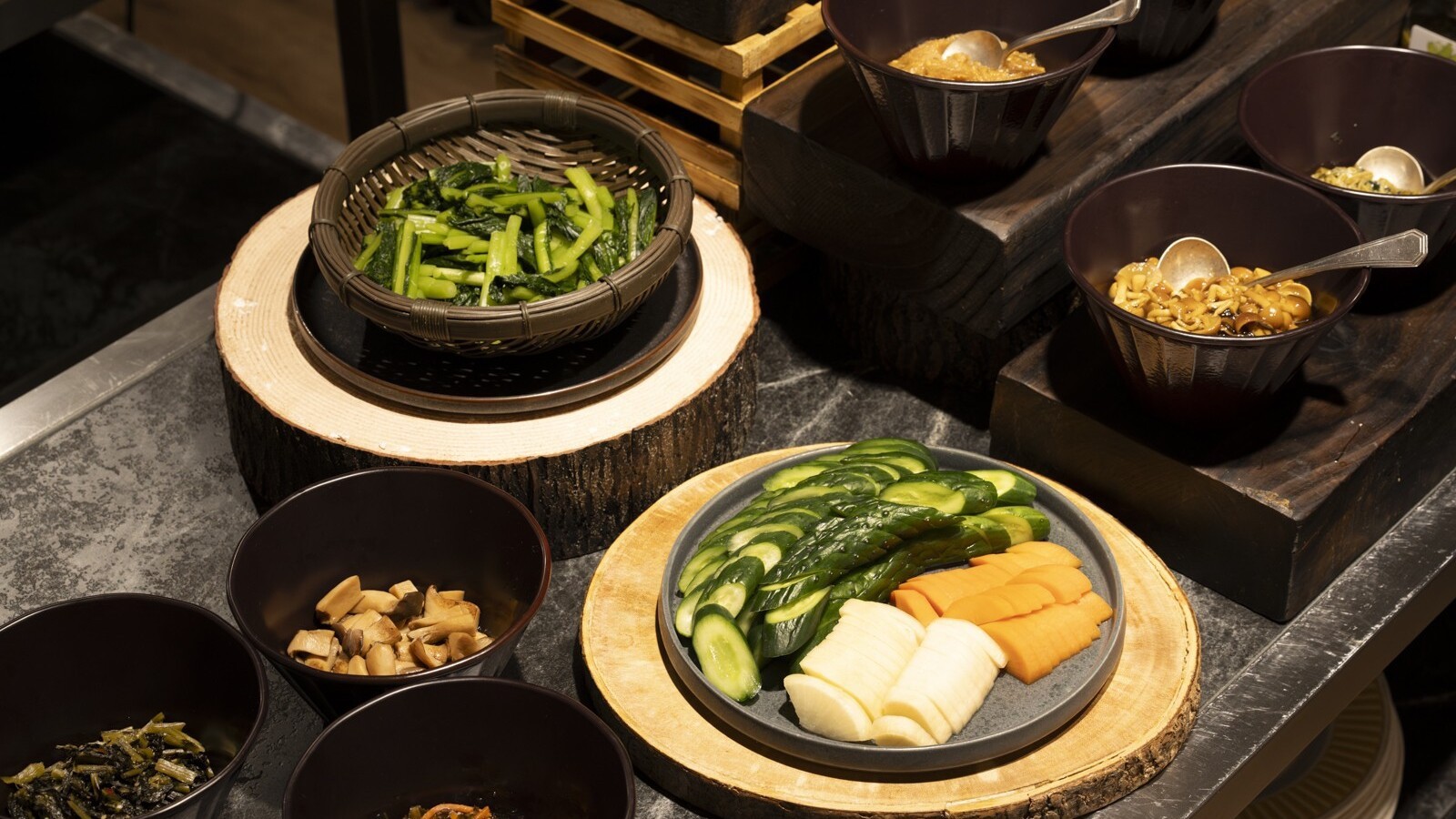 朝食（漬物コーナー）