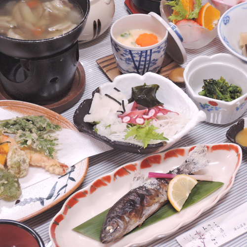 *【夕食一例】自然の恵みを存分にお召し上がり下さい
