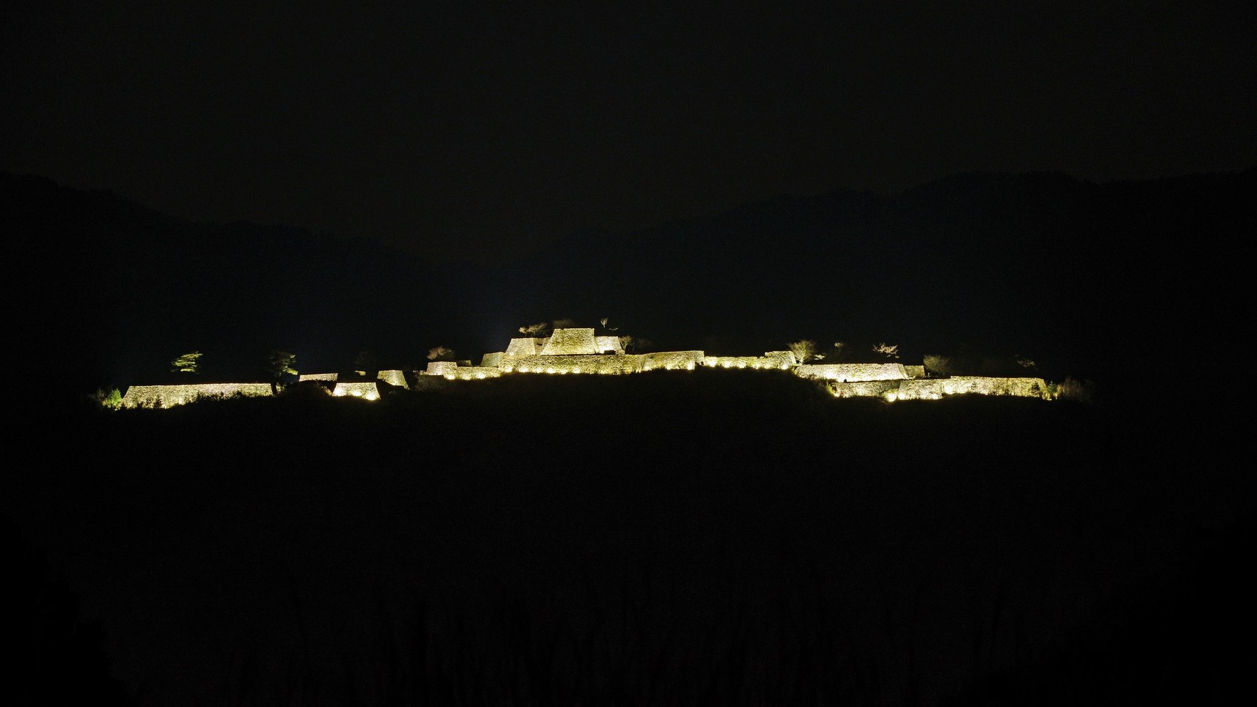 竹田城跡のライトアップ