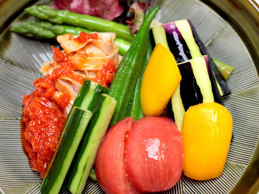 葛打ち仕立ての夏野菜サラダ