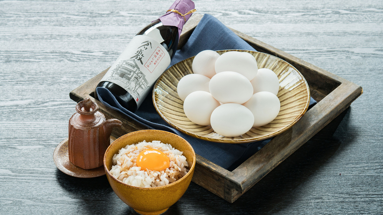 朝食：地元美星町のたまごに、倉敷醤油で美味しい卵かけご飯の完成です