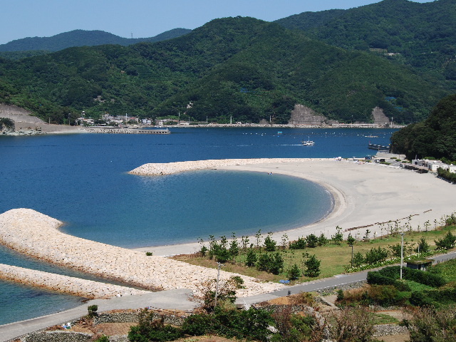 ムーンビーチ井の浦