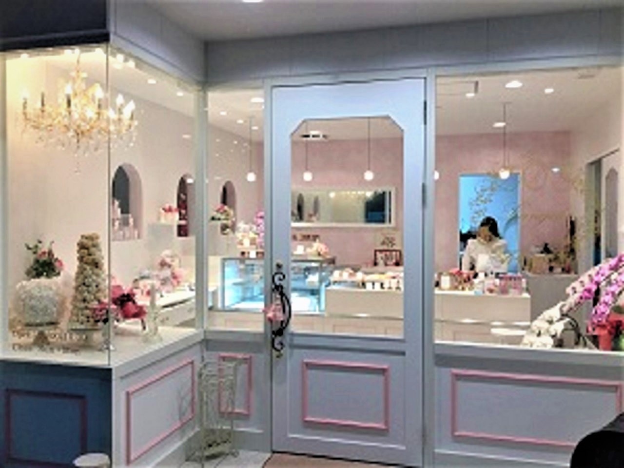 富士市の花・バラのマドレーヌのお店「ランジェラ」