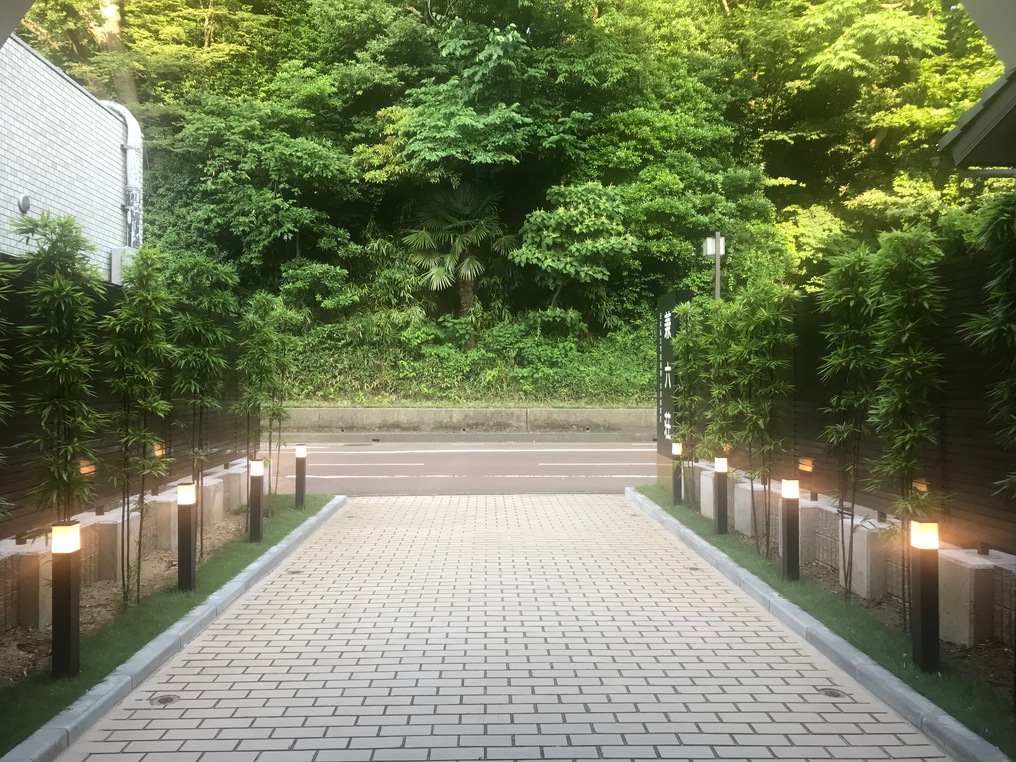 正面玄関